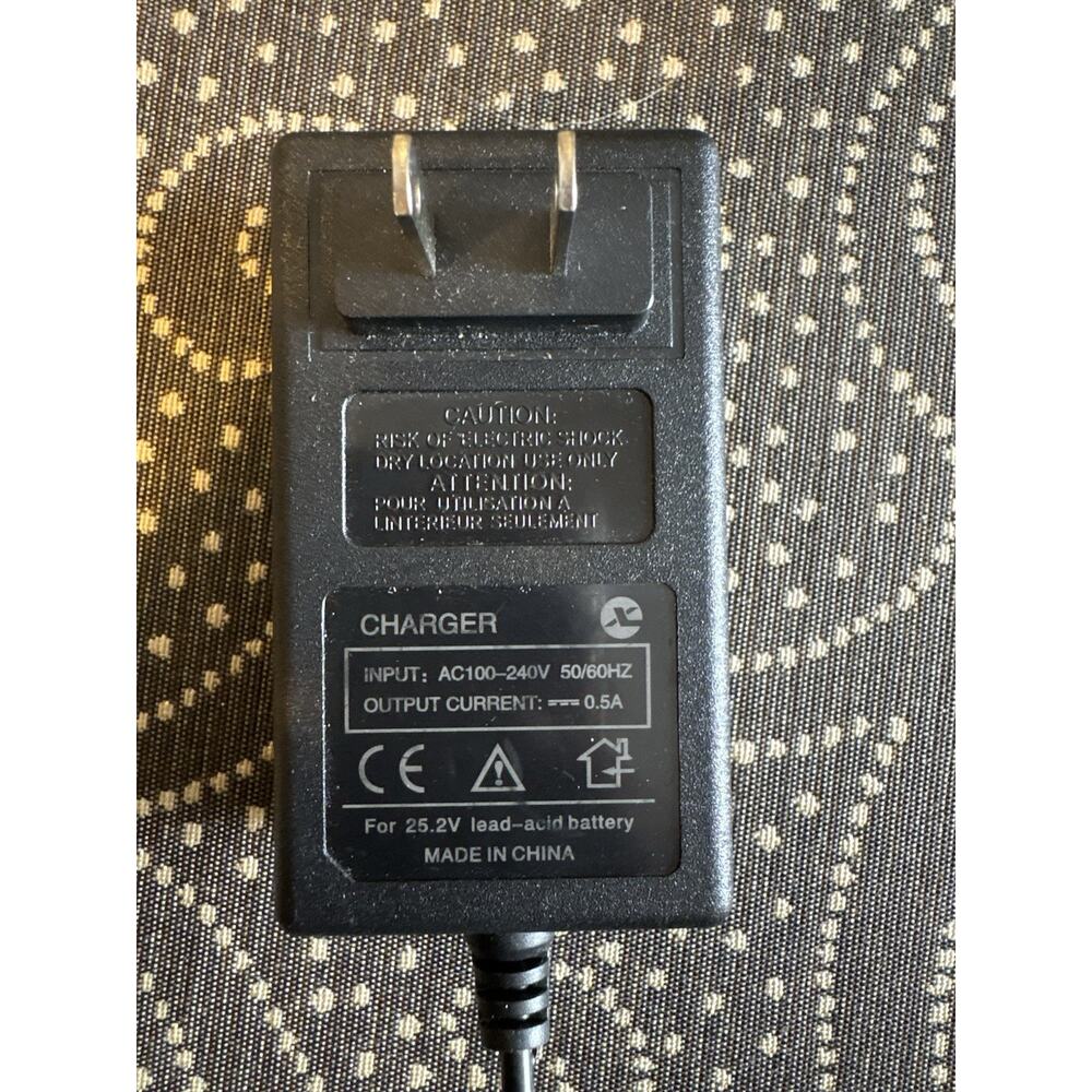 Innov 6.5V AC/DC Adapter Power Supply Black IVP0650-1300 Barrel Connector